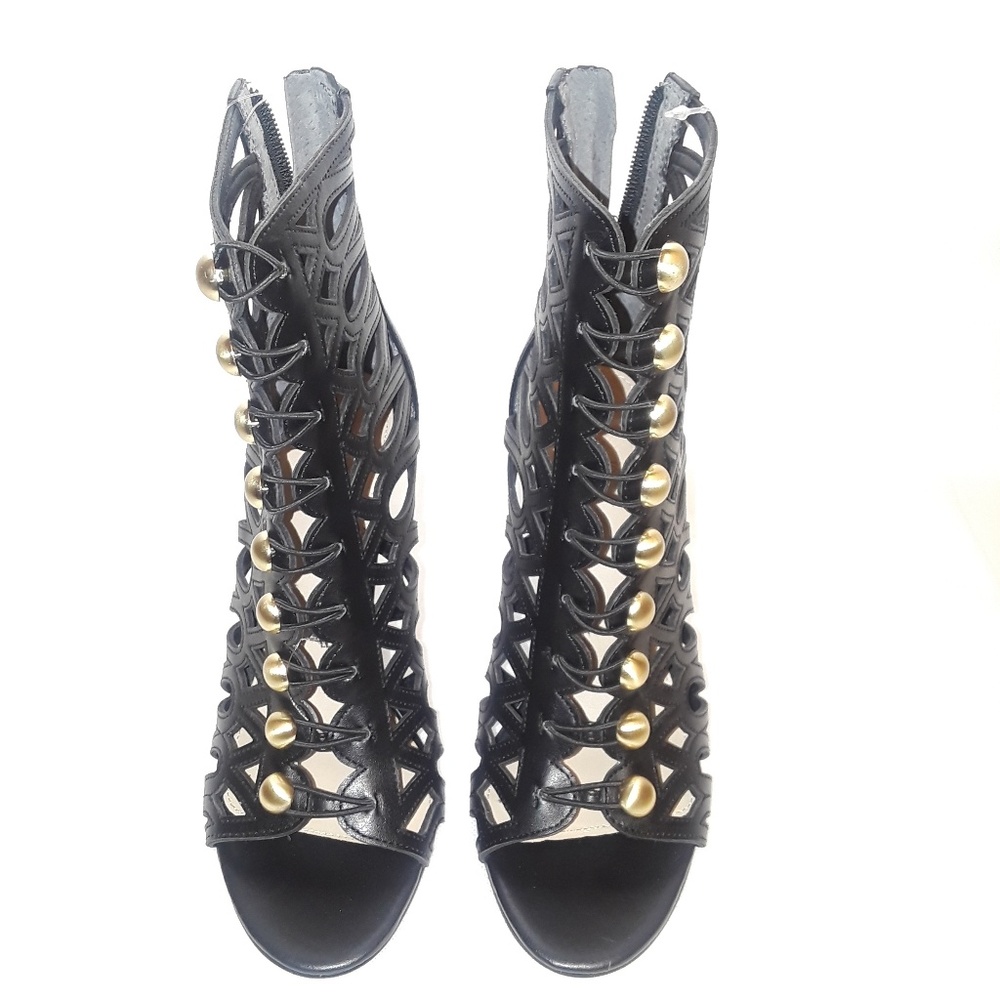 Guess Perlina 2 Button Caged Sandals Size 7.5M